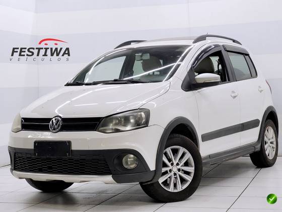 VOLKSWAGEN CROSSFOX 1.6 MI FLEX 8V 4P MANUAL